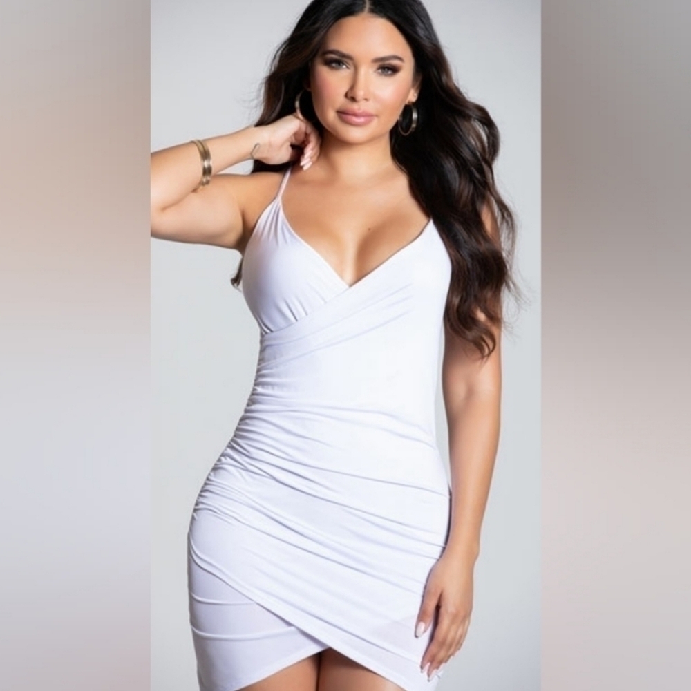 NEW Roma Sexy Wrapped Mini Bodycon Dress White Medium Yandy